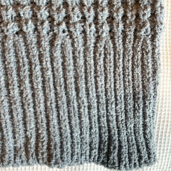 American Eagle Cable Knit Sweater Pullover Size XS Grayish - Picture 5 of 9